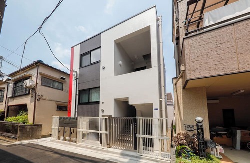 Hatagaya Apartment | LIVION V Hatagaya by Tranova