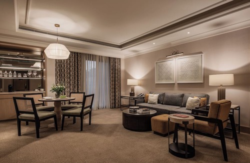 Sheikh Zayed City Hotel | Giza Palace Hotel & Spa – The Leading Hotels of the World