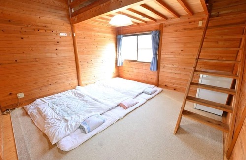 Kimino RV Rental | 51819 First Camping School Limited to 3 groups / Kaiso District Wakayama