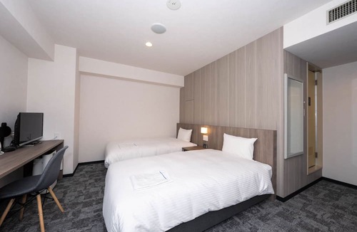Shiroishi Hotel | GARDENS STAY