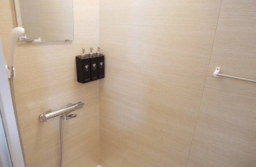 Amami House | HOODRoom 102 3 person plan / Amami Kagoshima