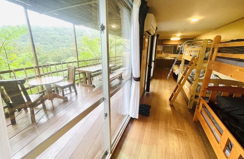 Genka Hostel | Starlight Hostel Endeavour
