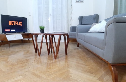 Downtown Cairo Apartment | Royal Apartment in Talaat Harb Downtown