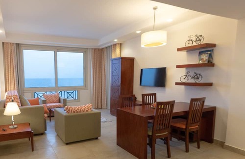 Port Ghalib Hotel | Oyster Bay Beach Suites