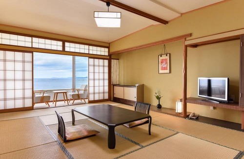 Tsubaki Onsen House | Hotel Sanrakuso