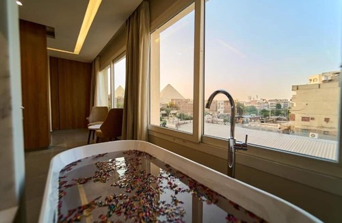 Giza Hotel | Kemet Pyramids View Hotel