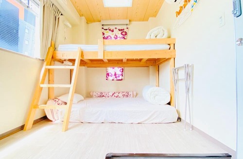 Nishishinsaibashi Apartment | Bfloor entire3LDK3bedroom2shower12 pax/Osaka Ōsaka