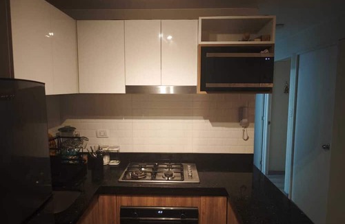Santa Beatriz Apartment | “Bienvenido a este moderno departamento de una habitación y media,