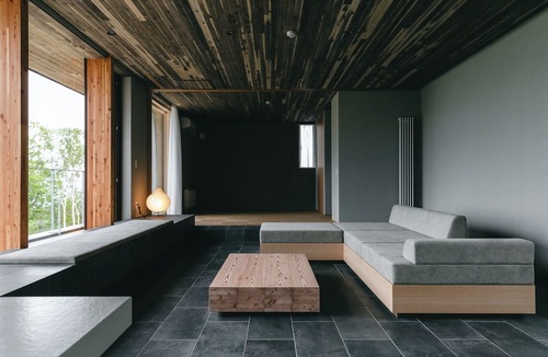 Hariusu Villa | SANGO