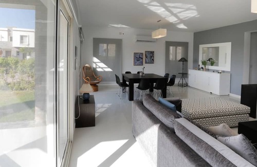 Al Alamayn Ski Chalet | Prime Holidays Amwaj