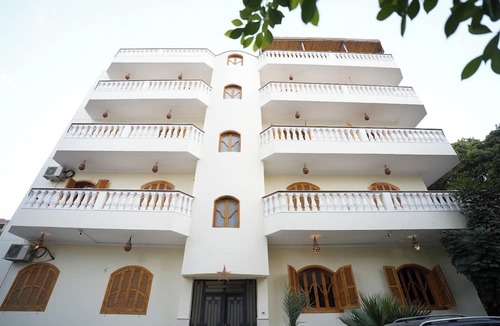 Luxor Apartment | Morning Star