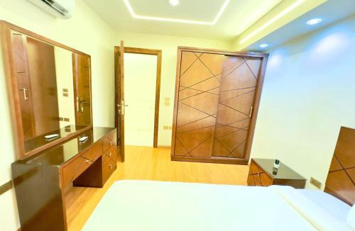 Al Duqqi Apartment | NEW HoUSE 3 BEDROOMS DOWTOWN ELMOHANDSEEN