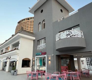 Ras Sudar Apartment | Porto Sokhna Pyramids Resort Sea View