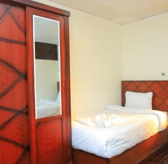 Qasr an-Nil Hotel | Kings Palace Castle Downtown Cairo