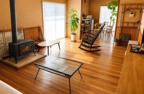 Fukutsu Villa | Secret Beach House MOKU