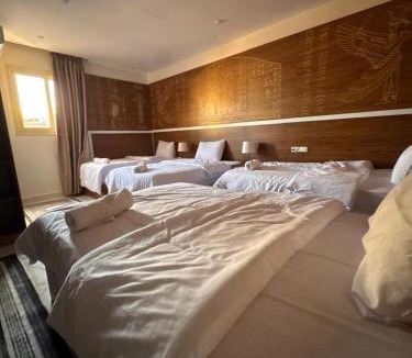 Giza Hotel | Villa Hathor pyramids view