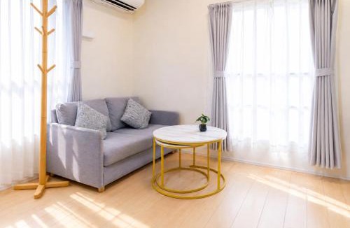 Honmachi Apartment | FL Residence Jingu Gyoen VI A Quiet, Modern Stay Near Shinjuku in Tokyo