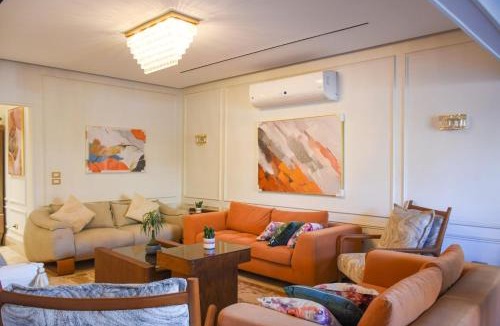 Al Duqqi Apartment | Nilefront 3BDR Apartment with Panoramic Views l Agouza