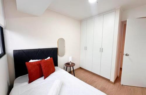 Surquillo Apartment | Miraflores with a Beautiful View Steps from Larcomar