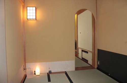 Funabashi Bed & Breakfast | Borgen