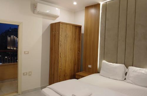 Qasr an-Nil Hotel | Royal Town Hotel