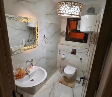Al Haram Apartment | شقة بجوار المتحف المصري والأهرامات