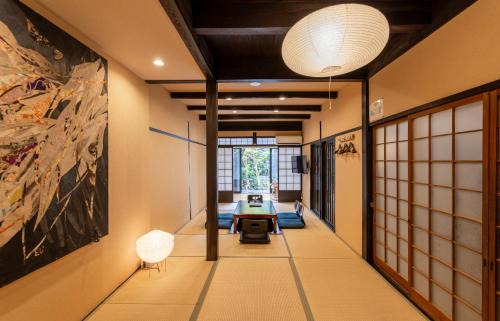 Kamigyo Villa | 芳の扉 KaoriNoTobira