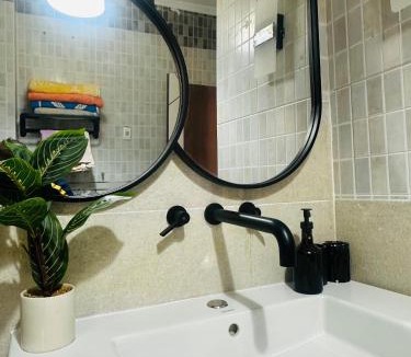 Village Road Villa | Alis Villa