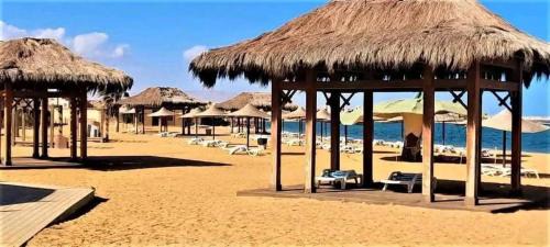 Zafarana Ski Chalet | 'Ground Chalet with a Lagoon and Pool View in Blue Pay Assia 'Families Only