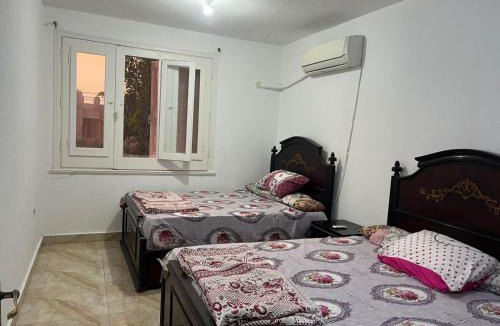 Borg el Arab Ski Chalet | villa with private garden and roof 3rd row from the sea in reveira beach village 59km
