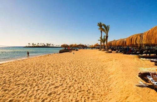 Corniche Road-Dahar Ski Chalet | Tiba Golden Resort with private Beach