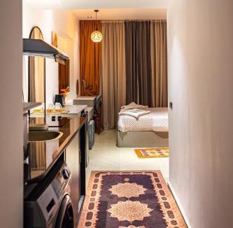 Garden City Apartment | Elegant Garden City Downtown Studio