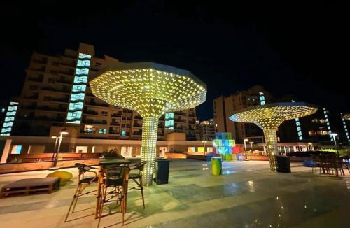 El Alamein Resort | شاليه فندقي بداون تاون العالمين الجديدة Luxury VIP Chalet in Downtown New Alamein Prime Location