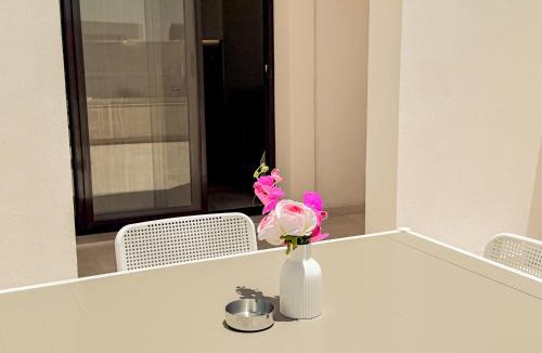 El Gouna Apartment | Nayah Stays, El Gouna Ancient Sands Pool-Golf View