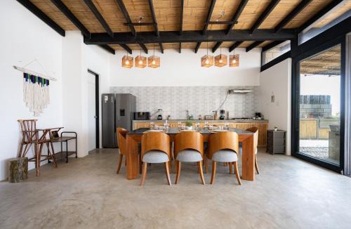 Vichayito Villa | Casa Illari by Vibrant