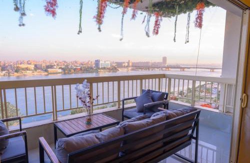 Cairo Apartment | شقة فندقية علي النيل