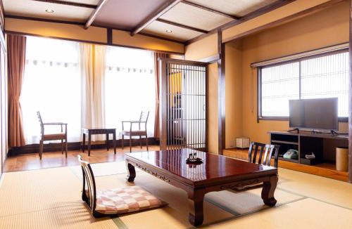 Tsukioka Onsen Hotel | Toeikan