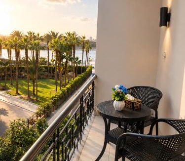 Qasr an-Nil Hotel | Grand City Hotel Nile View Cairo