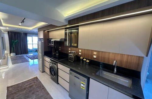 Ras Sudar Apartment | بورتو السخنه الاهرامات