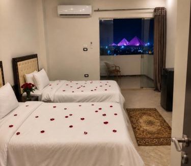 Al Haram Hotel | malak pyrameds rofe top