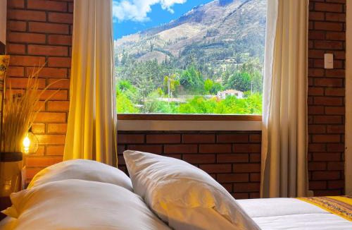 Acopampa Hostel | Runaway Hotel