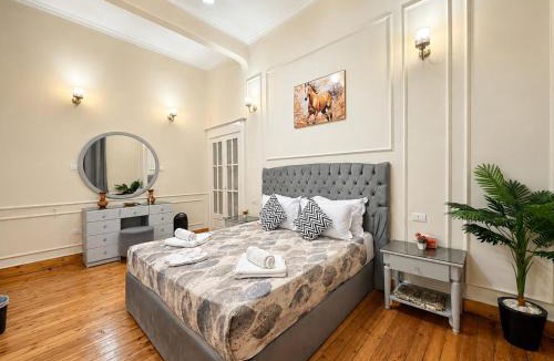 Downtown Cairo Apartment | Yacoubian Suites