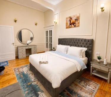 Downtown Cairo Apartment | Yacoubian Suites