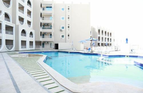 Sakkala Apartment | SkySea Luxury Studio sea view rooftop pools central