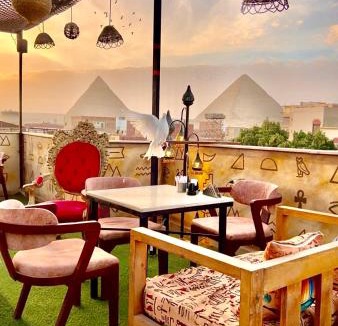 Giza Hostel | Farsha Pyramids Inn