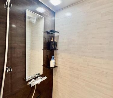 Konohana Apartment | USJ Family House Nishikujo 100sqm 4 Bedrooms 10 Guests 2 Bathrooms