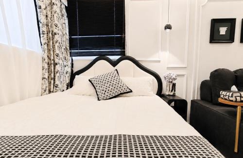 Kabukicho Apartment | Z97 新宿最中心 歌舞伎町 東新宿站5分 -Shinjuku center Kabukicho 5 mins to Station, Max 3P 直达新宿 涉谷 表参道 池袋 上野 代代木 银座 原宿