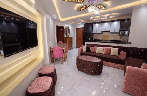 Al-Manasrah Apartment | شاليه على البحر بورتوسعيد First Home
