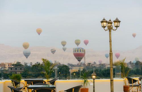 Luxor Hotel | The View Luxor hotel