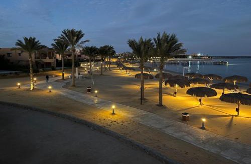 Zafarana Ski Chalet | Luxury Chalet in Mountain View 2 , El-Sokhna with Sea View , Pool View and Garden View Families Only